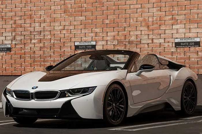 BMW i8