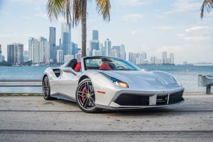 Ferrari 488 Spider Silver