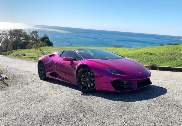 Lamborghini Huracan Spyder Purple