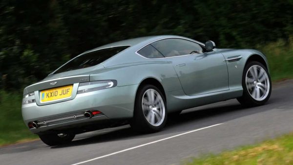 Aston Martin DB9
