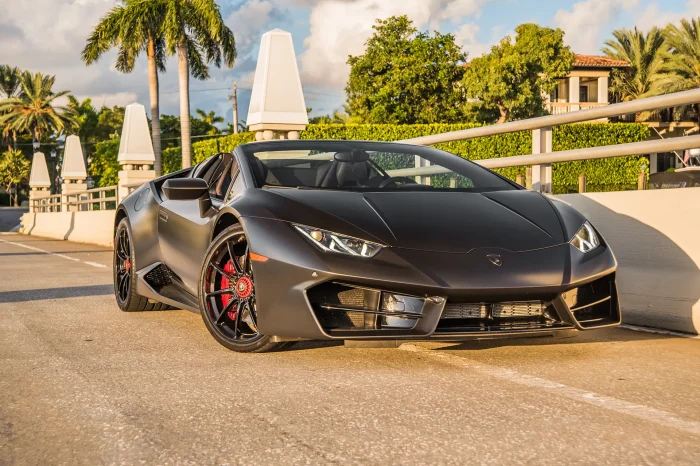 Lamborghini Huracan Spyder Black